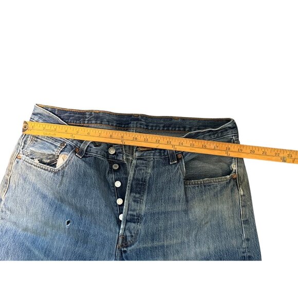 Levis 501 Original Fit Medium Wash Jeans W38 L32 Distressed Hem Hole and Dirty - Picture 7 of 13